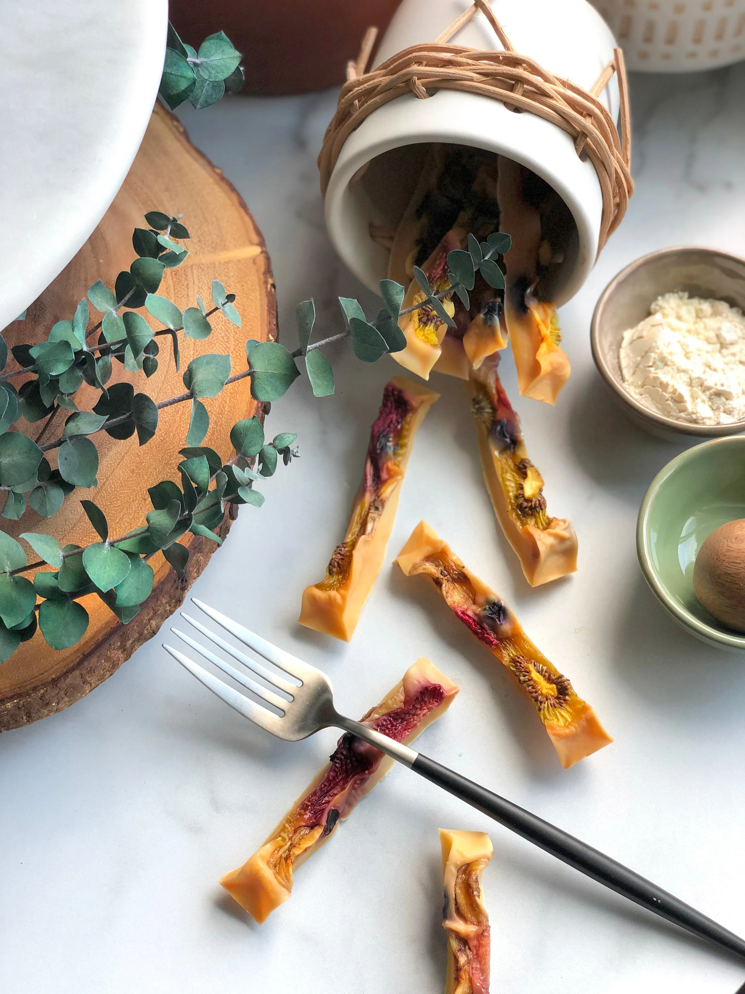 FRUITY MILK CHEWS FOR DOGS