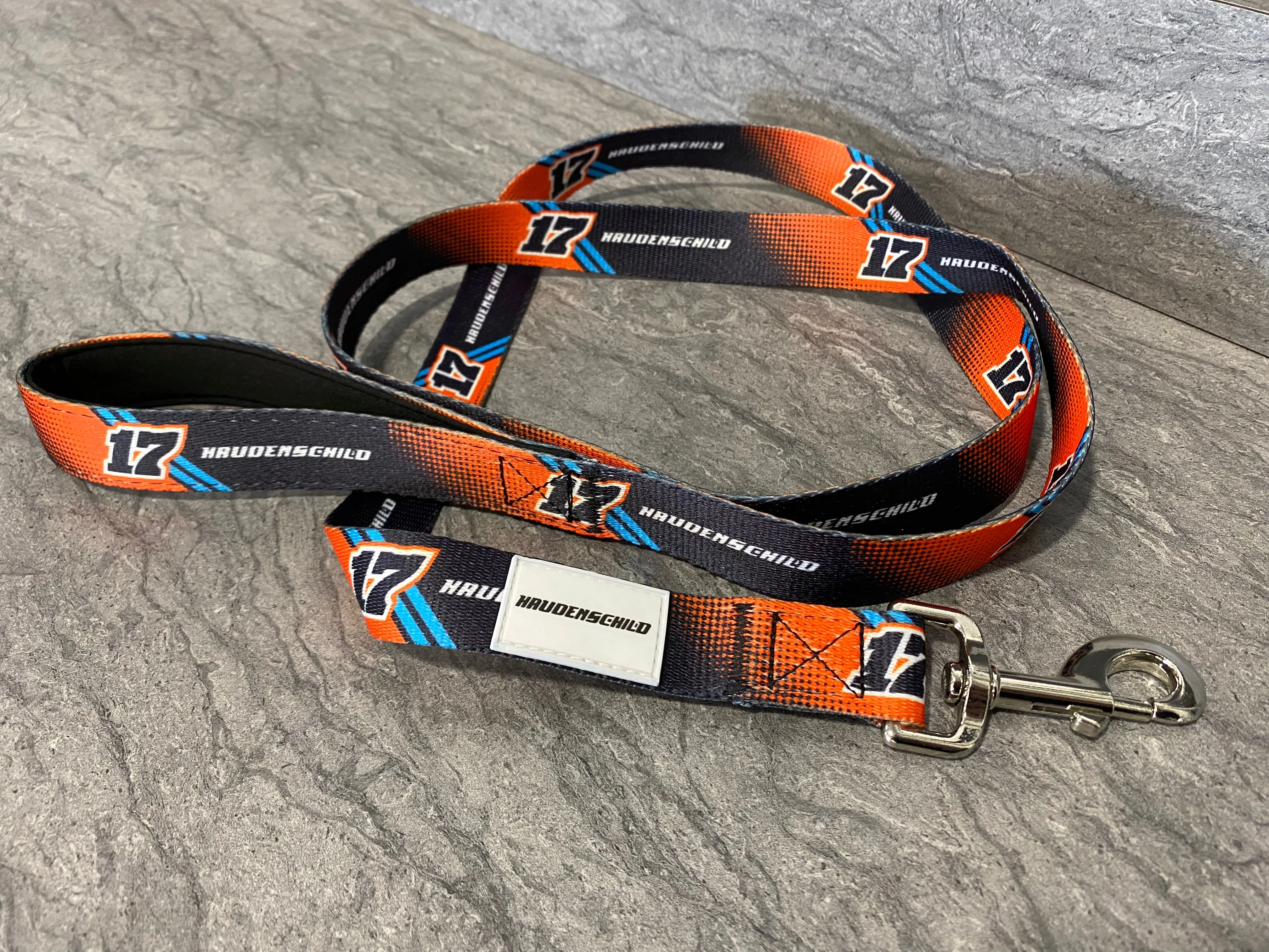 SJM17 Pet Collars and Leashes
